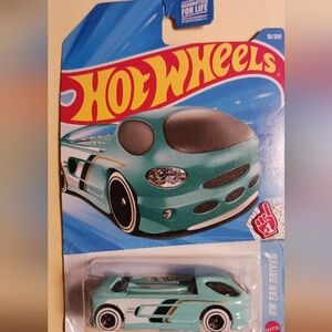 Deora II - Hot Wheels diecast car